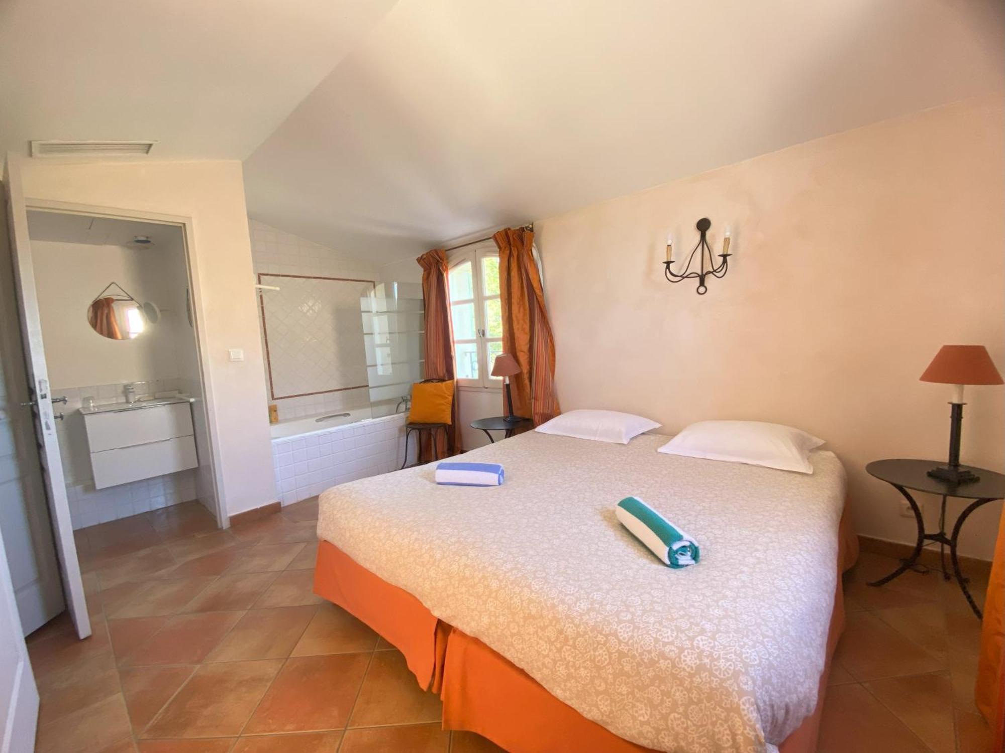 T3 Vue Mer Exceptionnelle Au Domaine Fregate Bandol Saint-Cyr-sur-Mer Ngoại thất bức ảnh